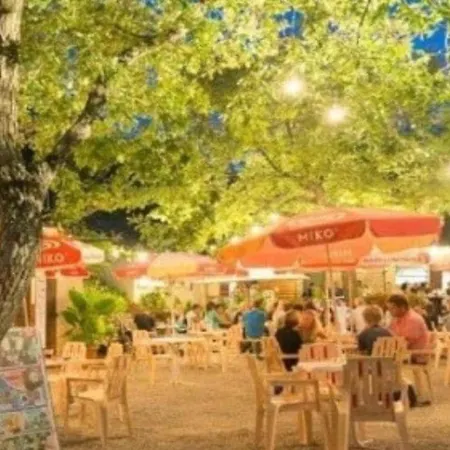 Κάμπινγκ Avec Terrasse Pour 5 Pers. Au - Api-1-52-779 Esparron-de-Verdon