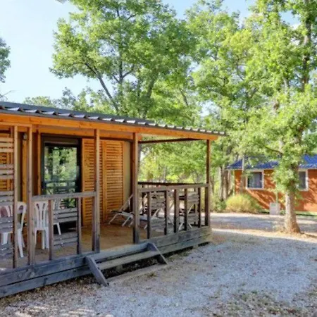 Avec Terrasse Pour 5 Pers. Au - Api-1-52-779
