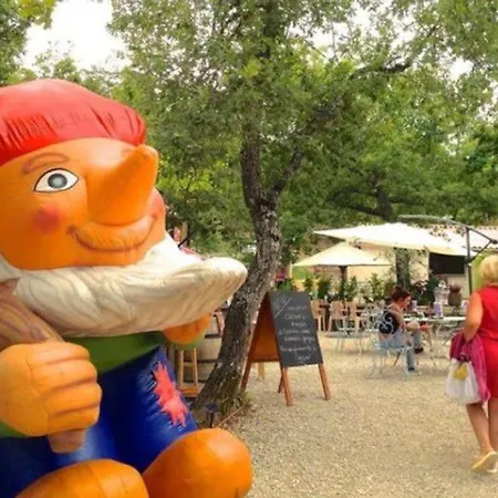 Avec Terrasse Pour 5 Pers. Au - Api-1-52-779 * Esparron-de-Verdon